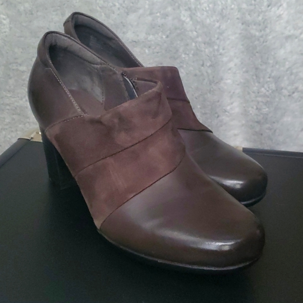 Brand New Clarks!
